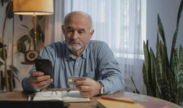 Usando RPA para Aumentar la Eficiencia y la Satisfacción del Cliente para un Fondo de Pensiones