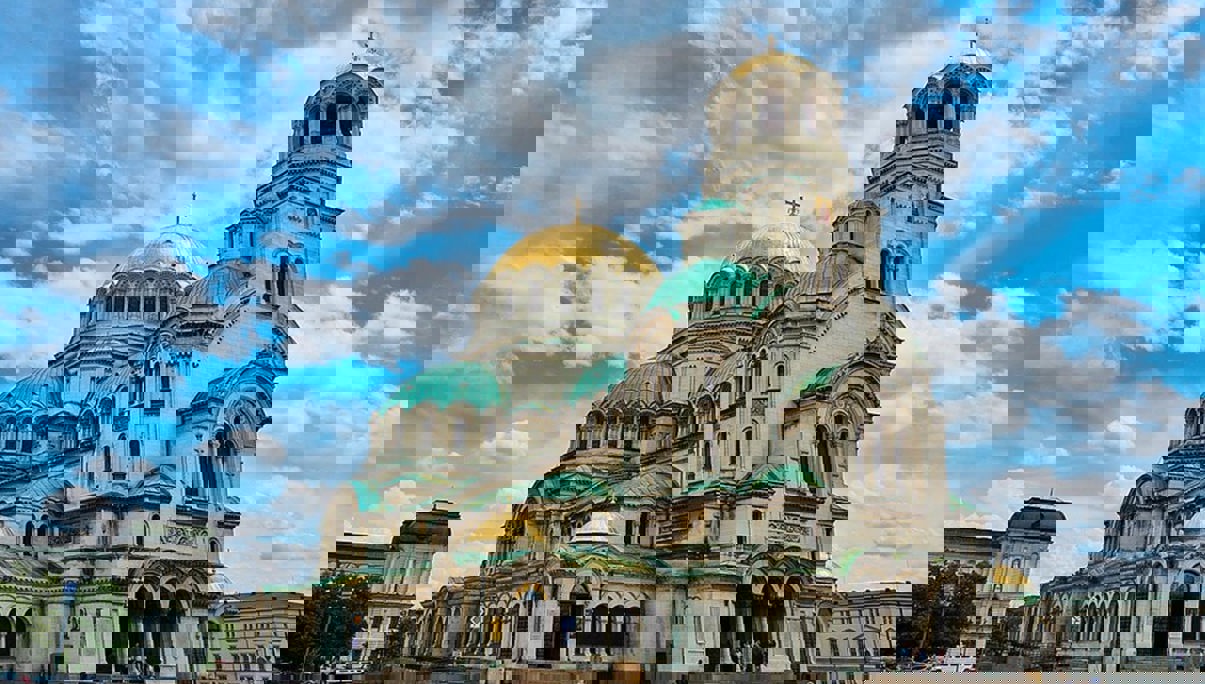 Relocation to DataArt Bulgaria – 5 Reasons Why to Consider This Opportunity And How to Do It